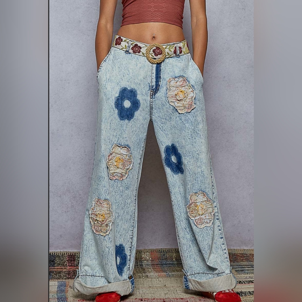 🆕 POL | Light Blue Acid Wash Wide Leg Jeans with Floral Appliqués